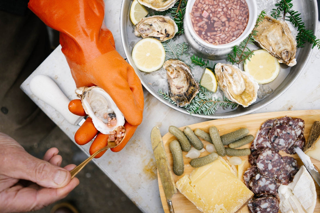 The Real Difference Between Wild and Farmed Oysters, According to Shellfish Experts - Martha Stewart